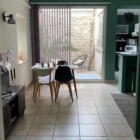 Apartman Le Loft Patio, Au Coeur Du Village Saint-Rémy-de-Provence